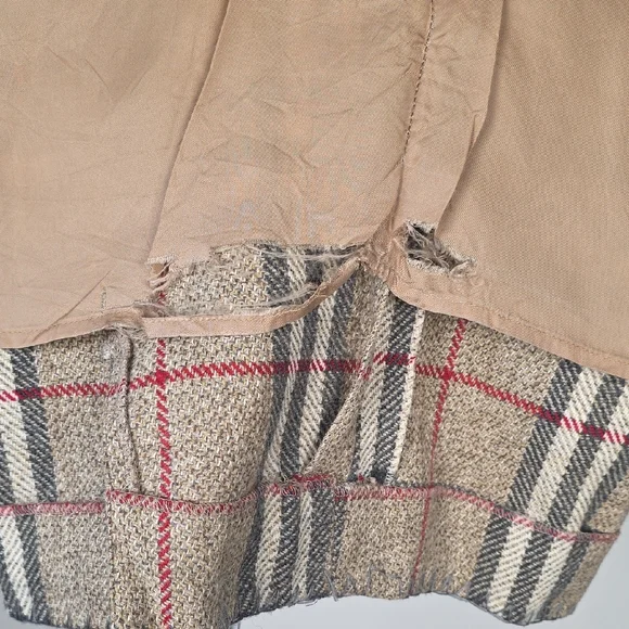 Burberry London Vintage Wool Skirt – Beige Nova Check – Made in Italy - S - Picture 9 of 13